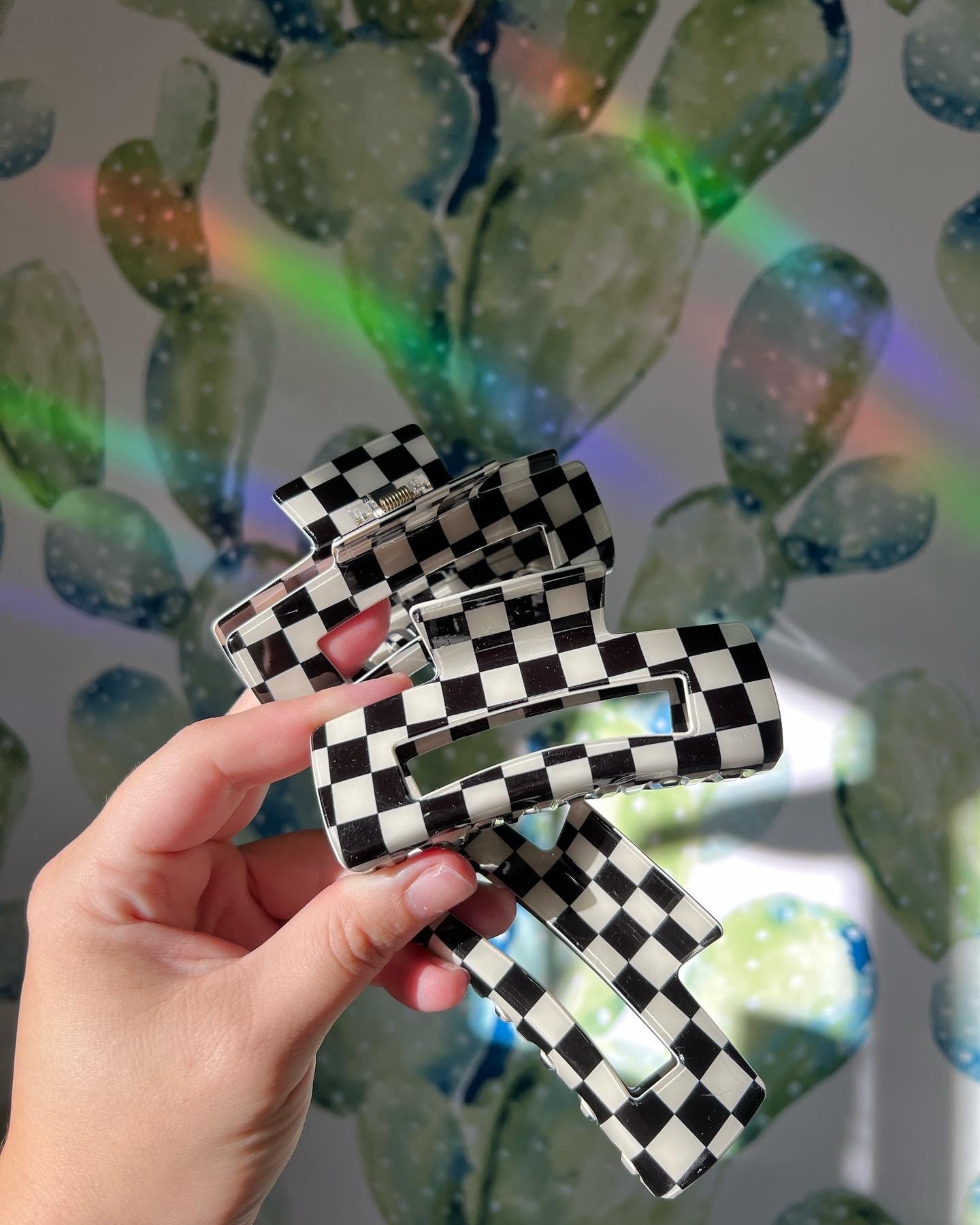 large checkered acrylic hair clip
